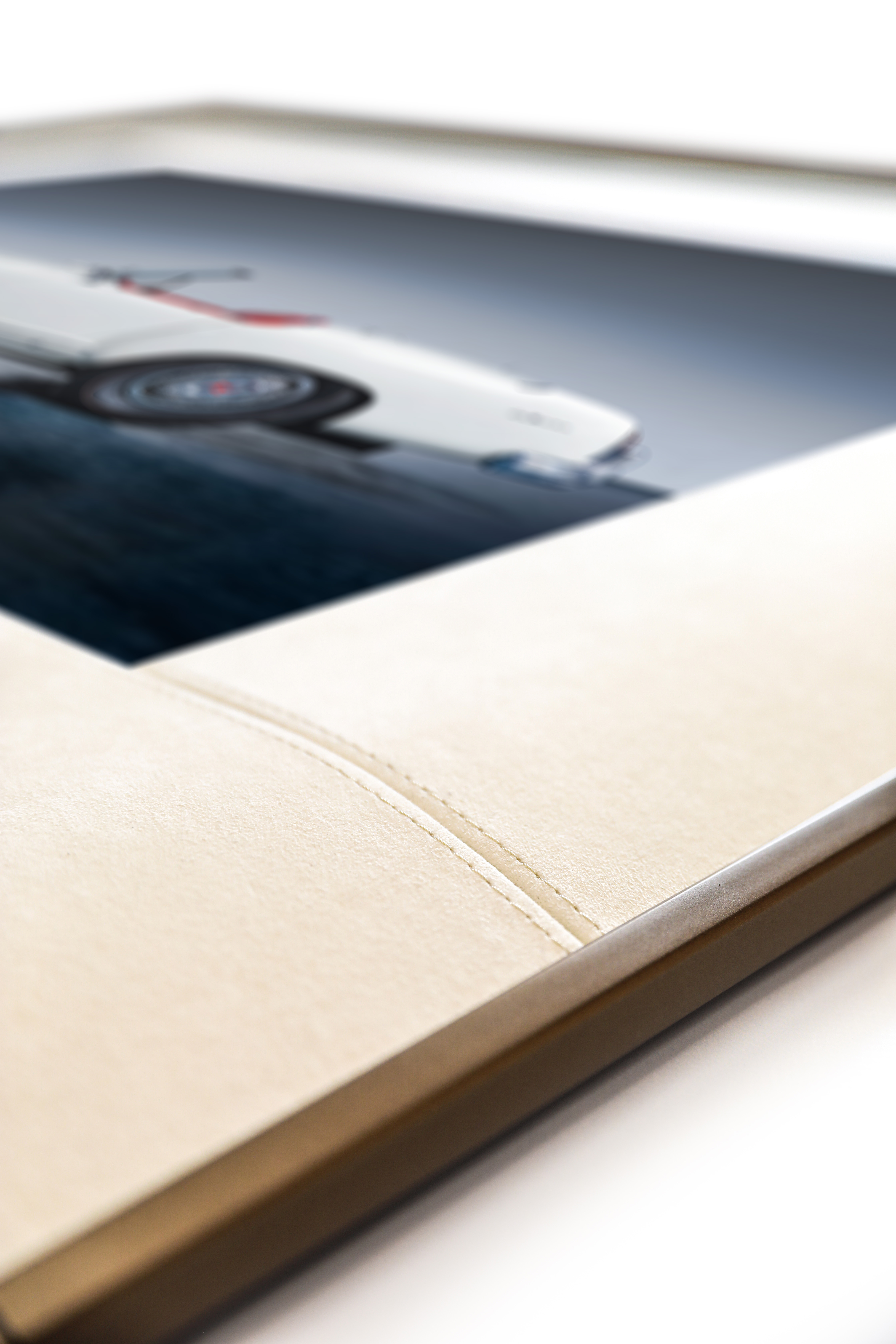 Duna Pininfarina Alcantara